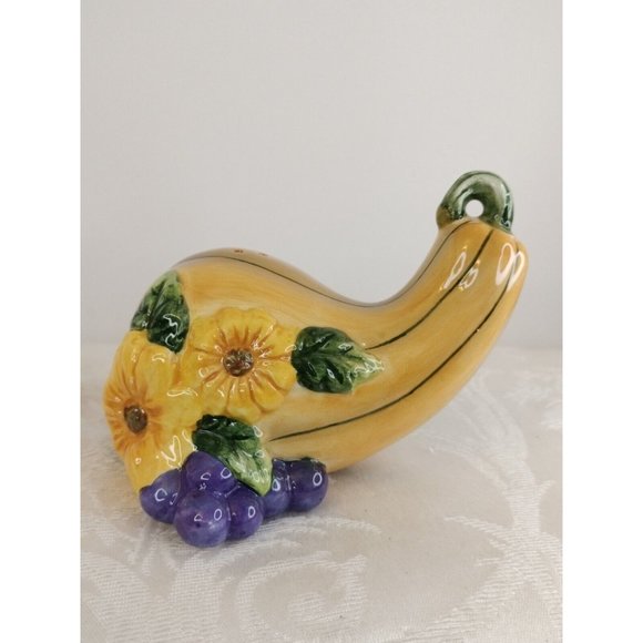 Harvest Gourd Punkin & Squash Salt & Pepper Shakers Ceramic New In It's Box... - Picture 3 of 7